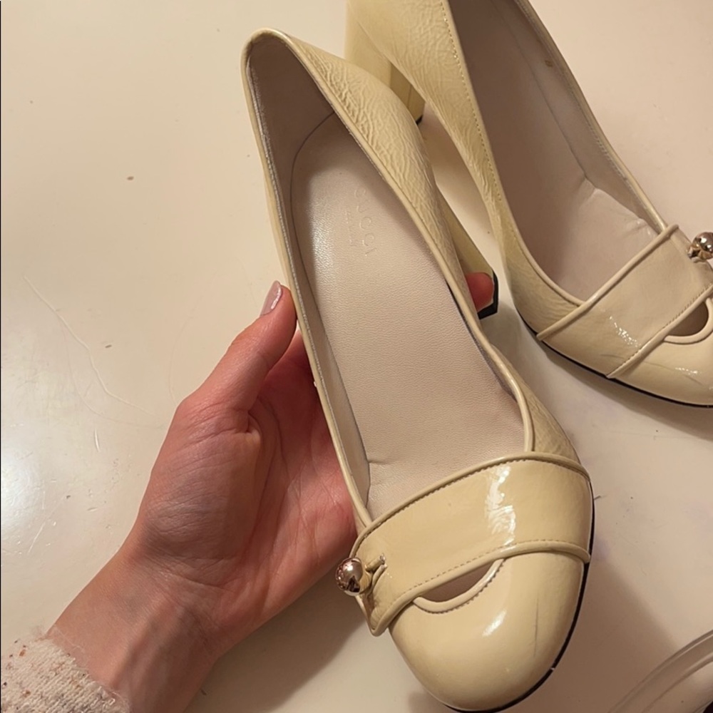 Gucci leather heels